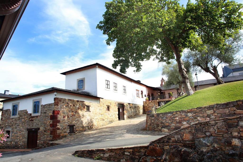 Hotel Monumento Pazo Do Castro О-Барко-де-Вальдеоррас Экстерьер фото