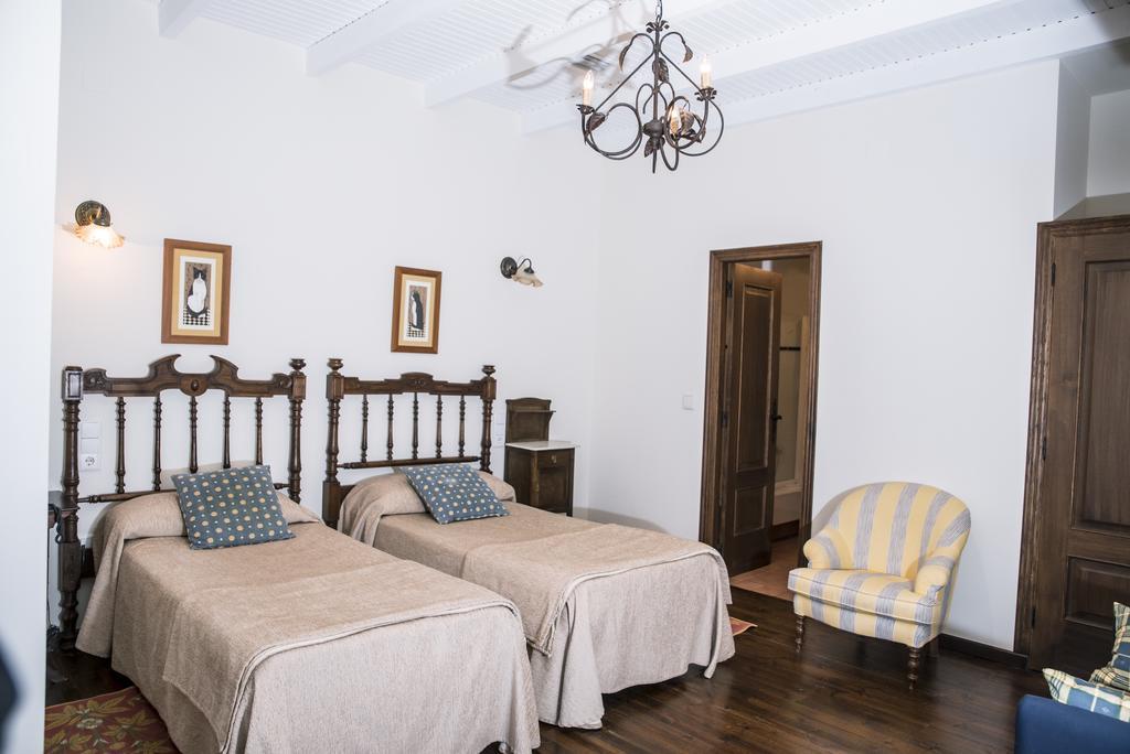 Hotel Monumento Pazo Do Castro О-Барко-де-Вальдеоррас Экстерьер фото