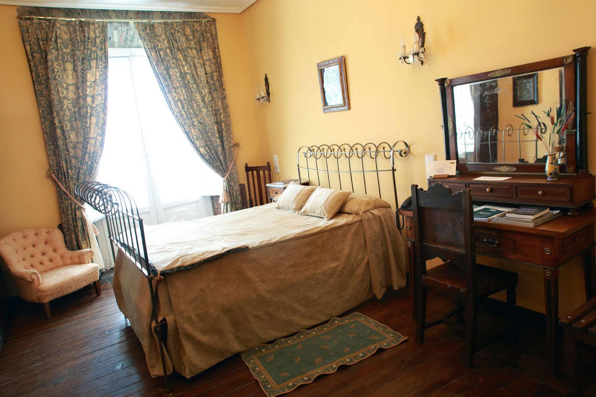 Hotel Monumento Pazo Do Castro О-Барко-де-Вальдеоррас Экстерьер фото