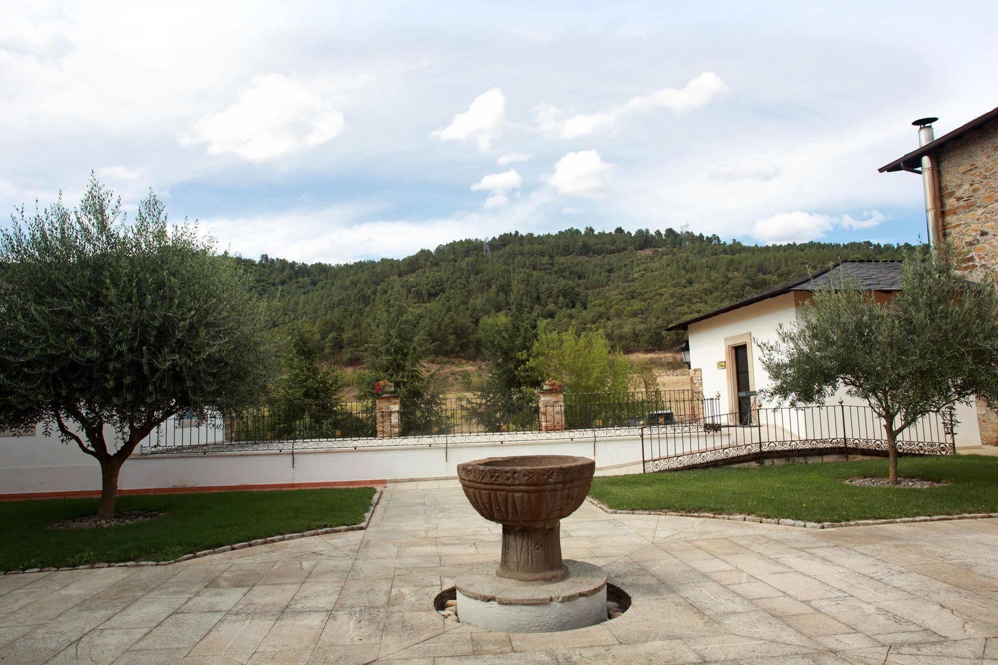 Hotel Monumento Pazo Do Castro О-Барко-де-Вальдеоррас Экстерьер фото